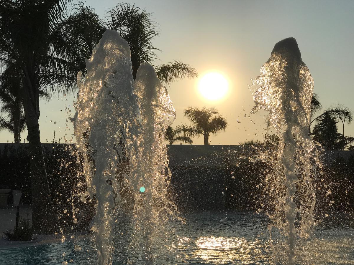 Dubaivillage Camposano ภายนอก รูปภาพ